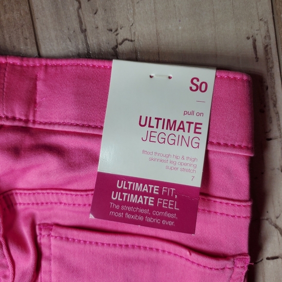 NWT SO Ultimate Stretch Pull On Jegging Girls Size 7 Pink Splash - Picture 4 of 16